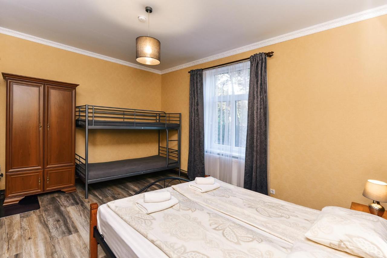 Villa Victoria Вентспилс Екстериор снимка